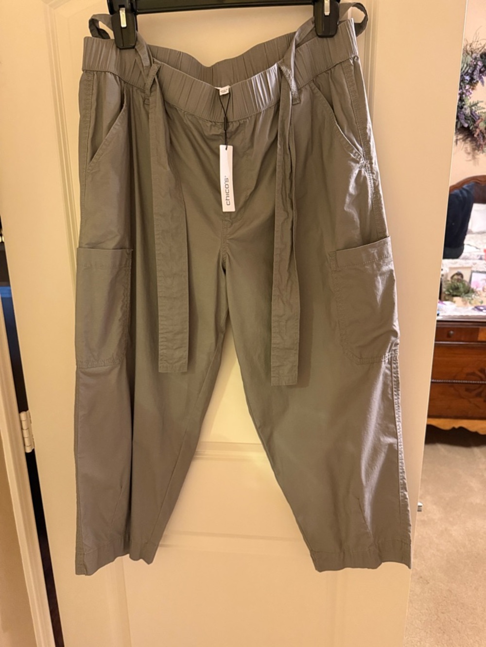 Chico's khaki green Cropped Cargo Pants with Tie Waist